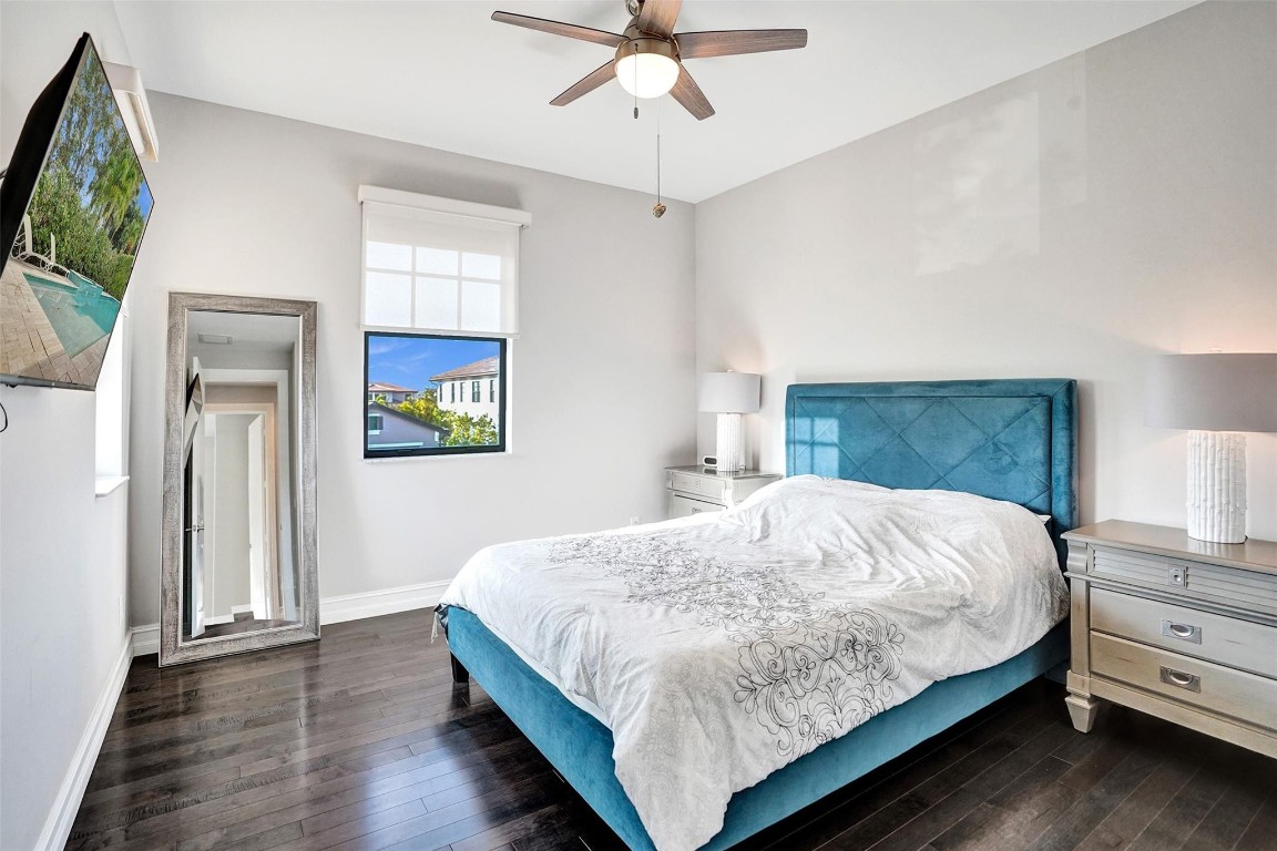 11010 Meridian Dr South