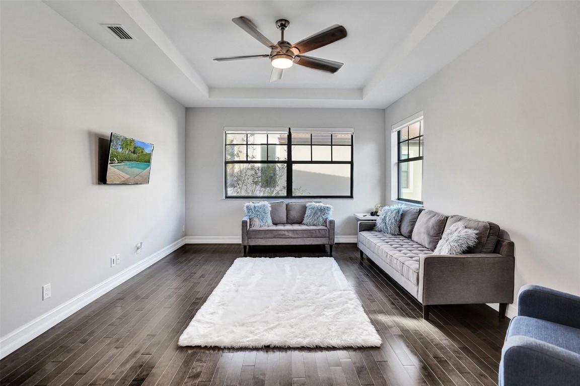 11010 Meridian Dr South