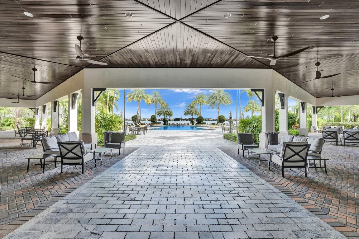 11010 Meridian Dr South