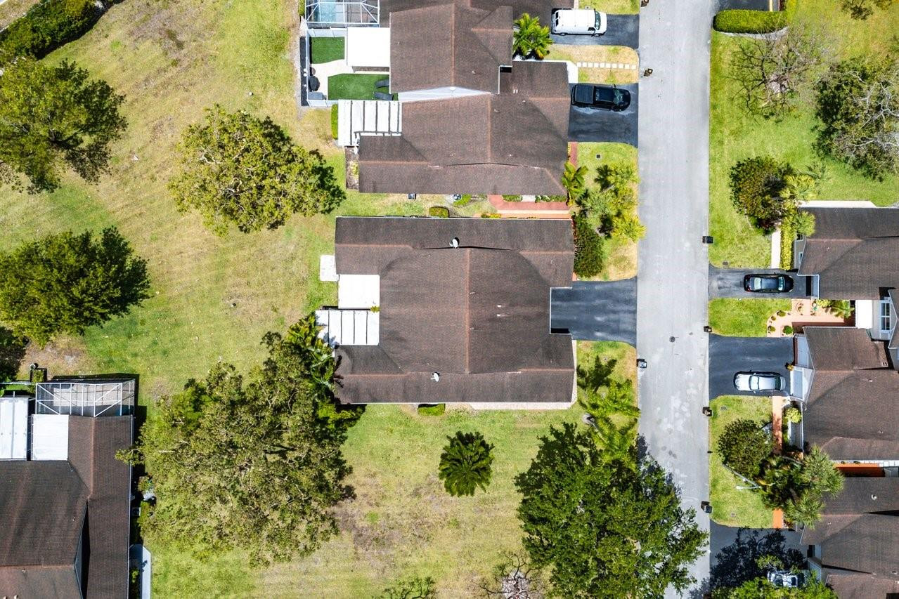 1260 NW 52nd Way