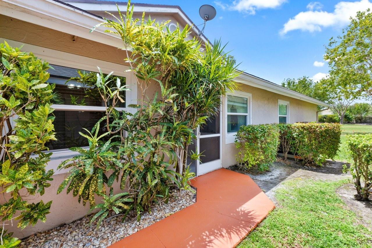 1260 NW 52nd Way