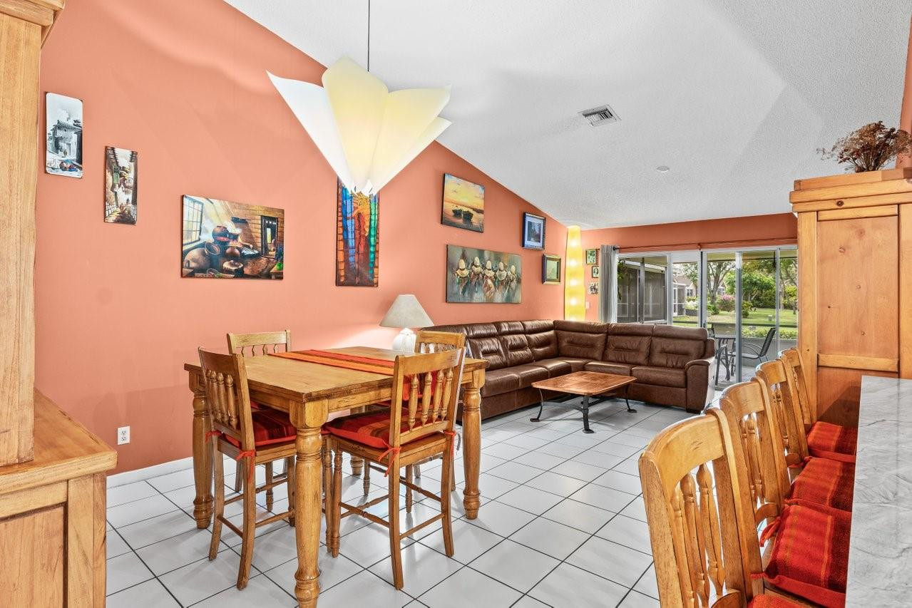 1260 NW 52nd Way
