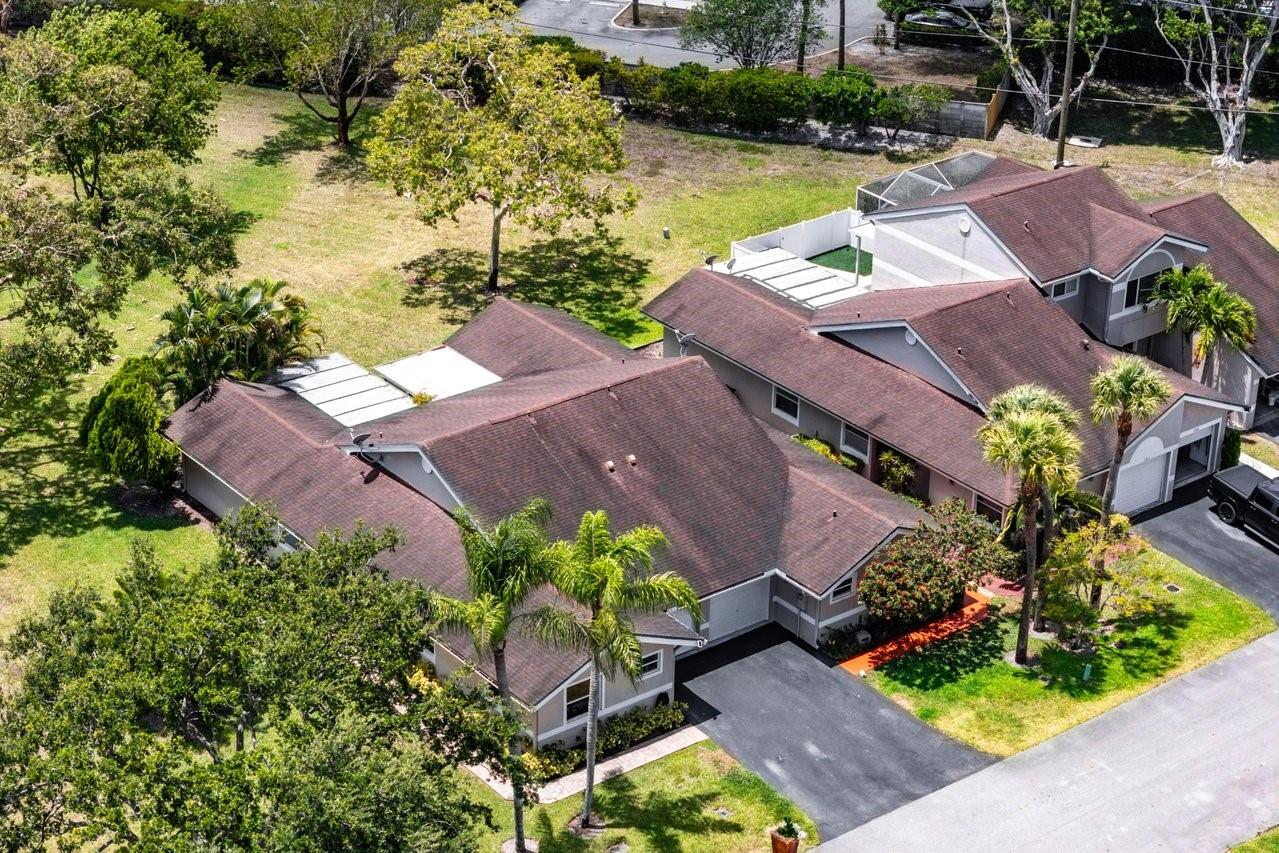 1260 NW 52nd Way