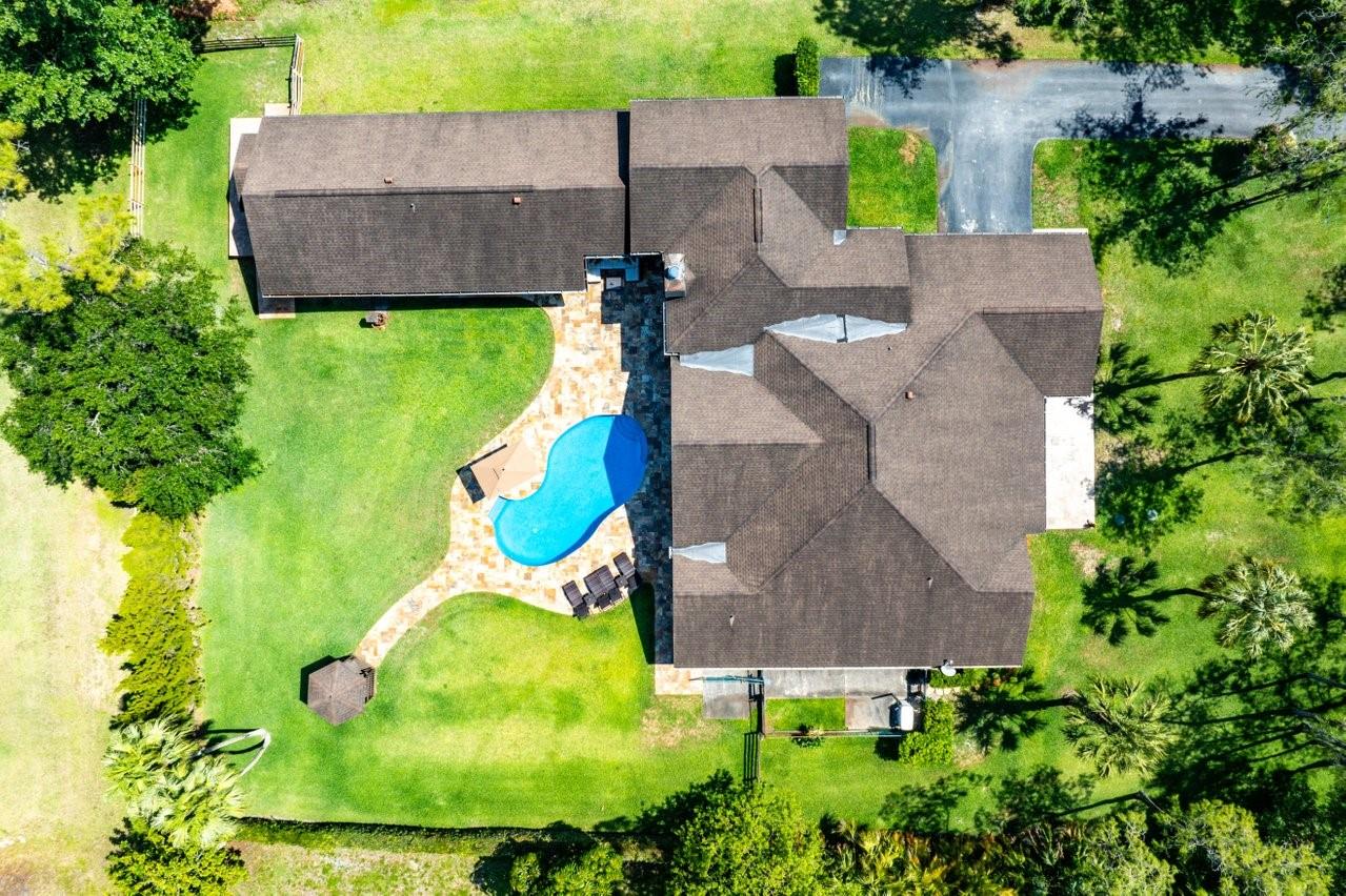 5840 NW 66th Ave