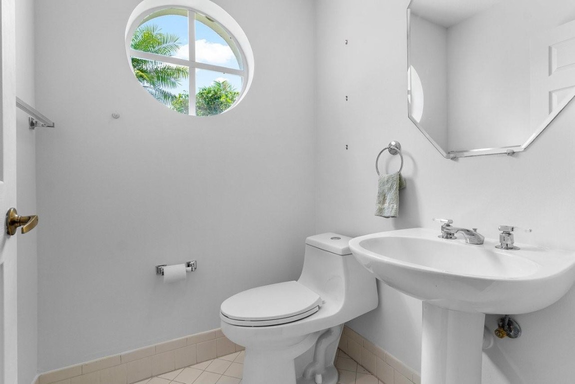 17165 Balboa Point Way