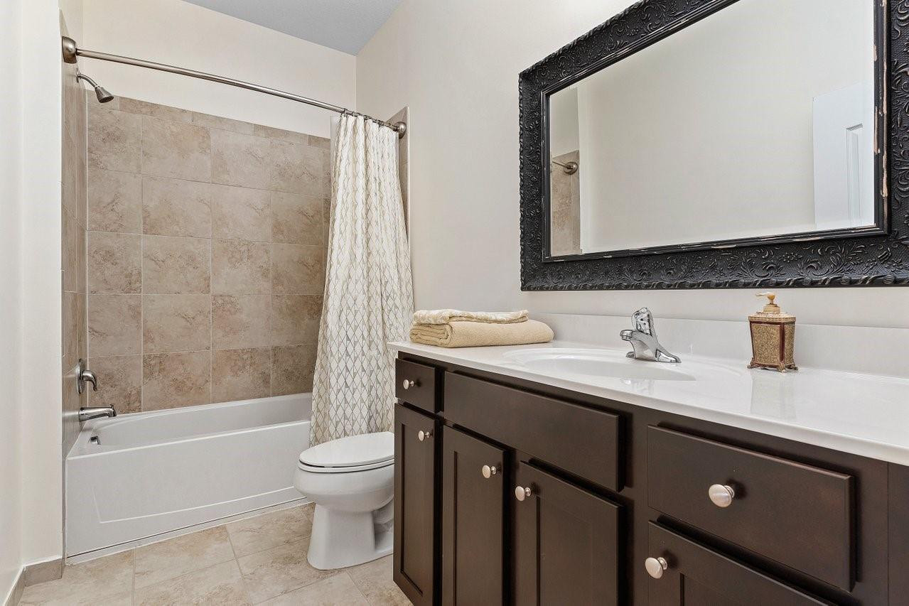 9580 Town Parc Cir S 9580