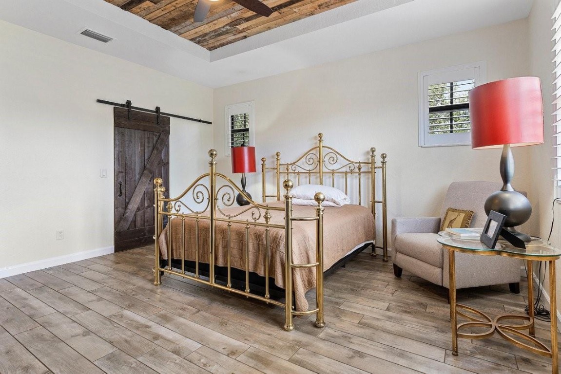 9580 Town Parc Cir S 9580