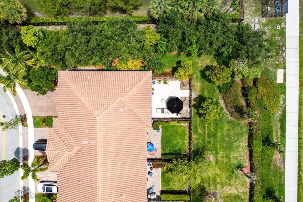 9580 Town Parc Cir S 9580