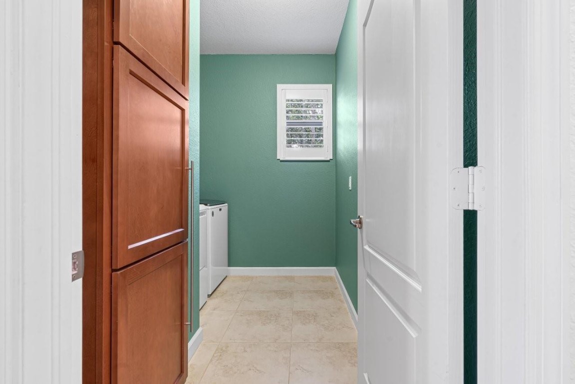 9580 Town Parc Cir S 9580