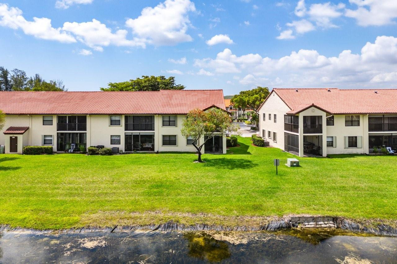 801 Freedom Ct 801