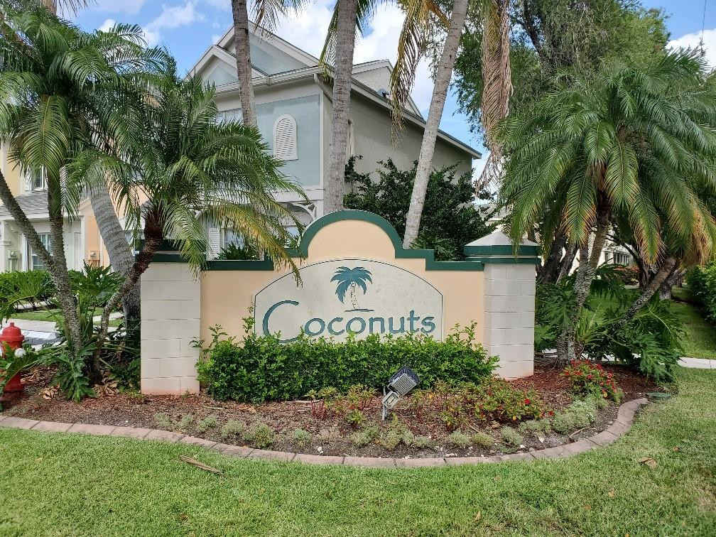 49 Whitehead Cir