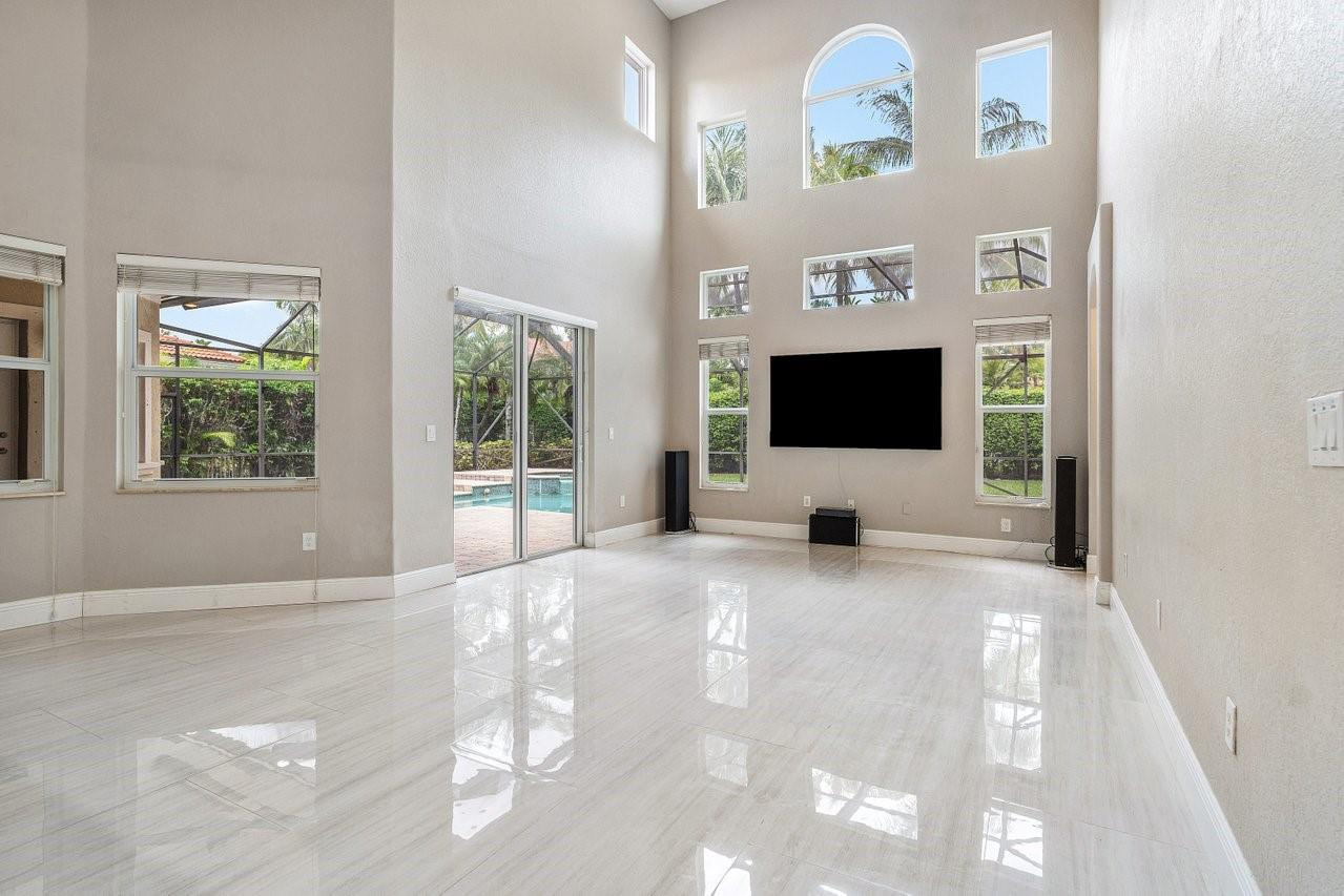 864 NW 123rd Dr