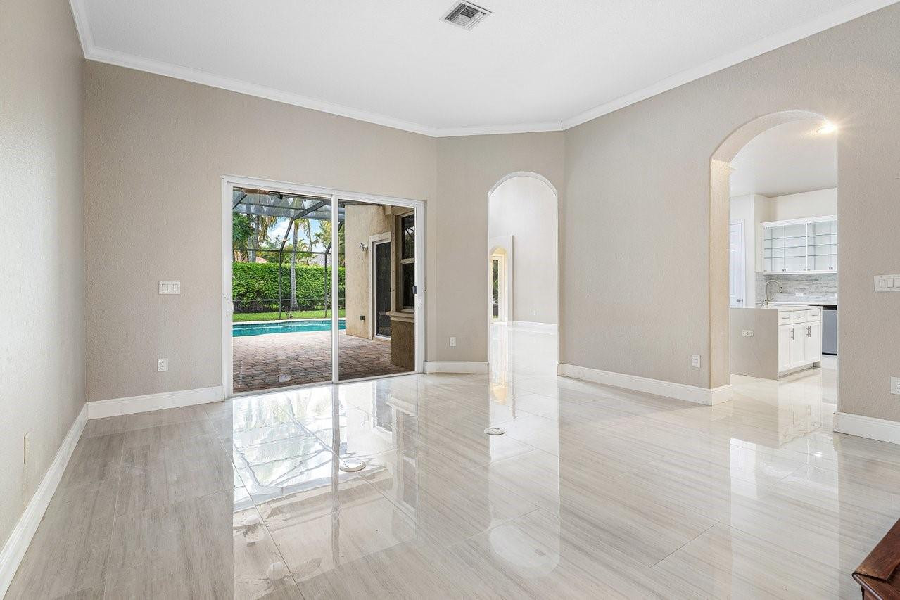 864 NW 123rd Dr