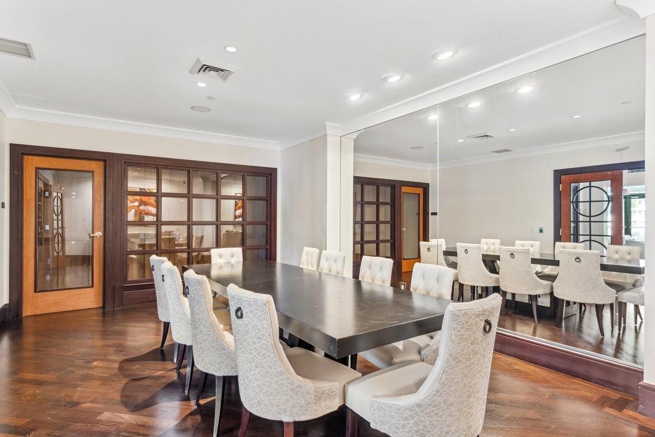 610 W Las Olas Blvd 517