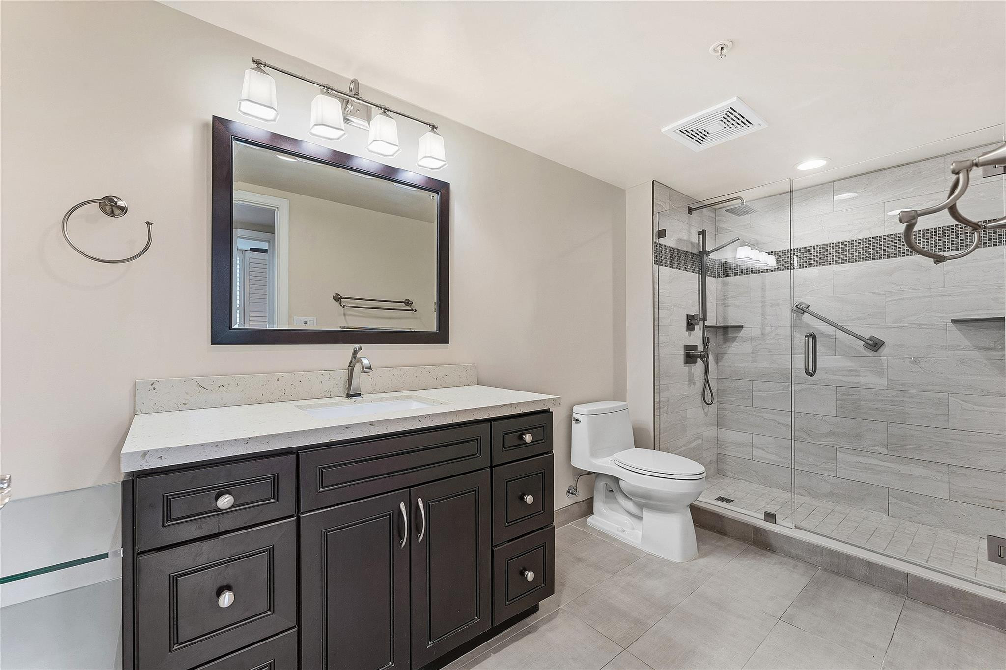 610 W Las Olas Blvd 517