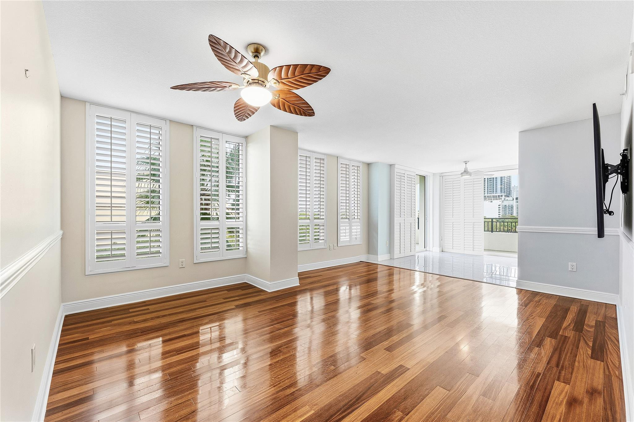 610 W Las Olas Blvd 517