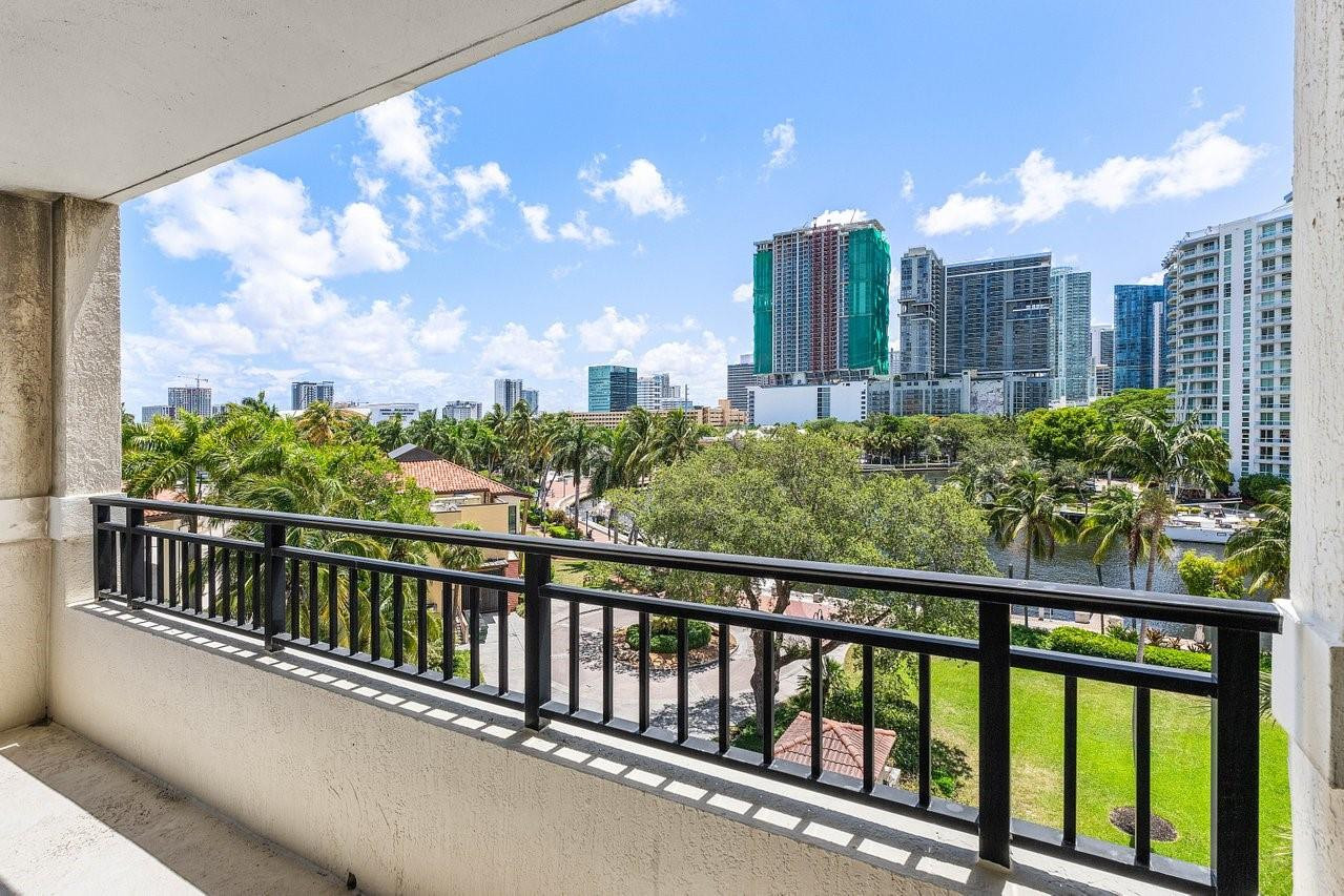 610 W Las Olas Blvd 517