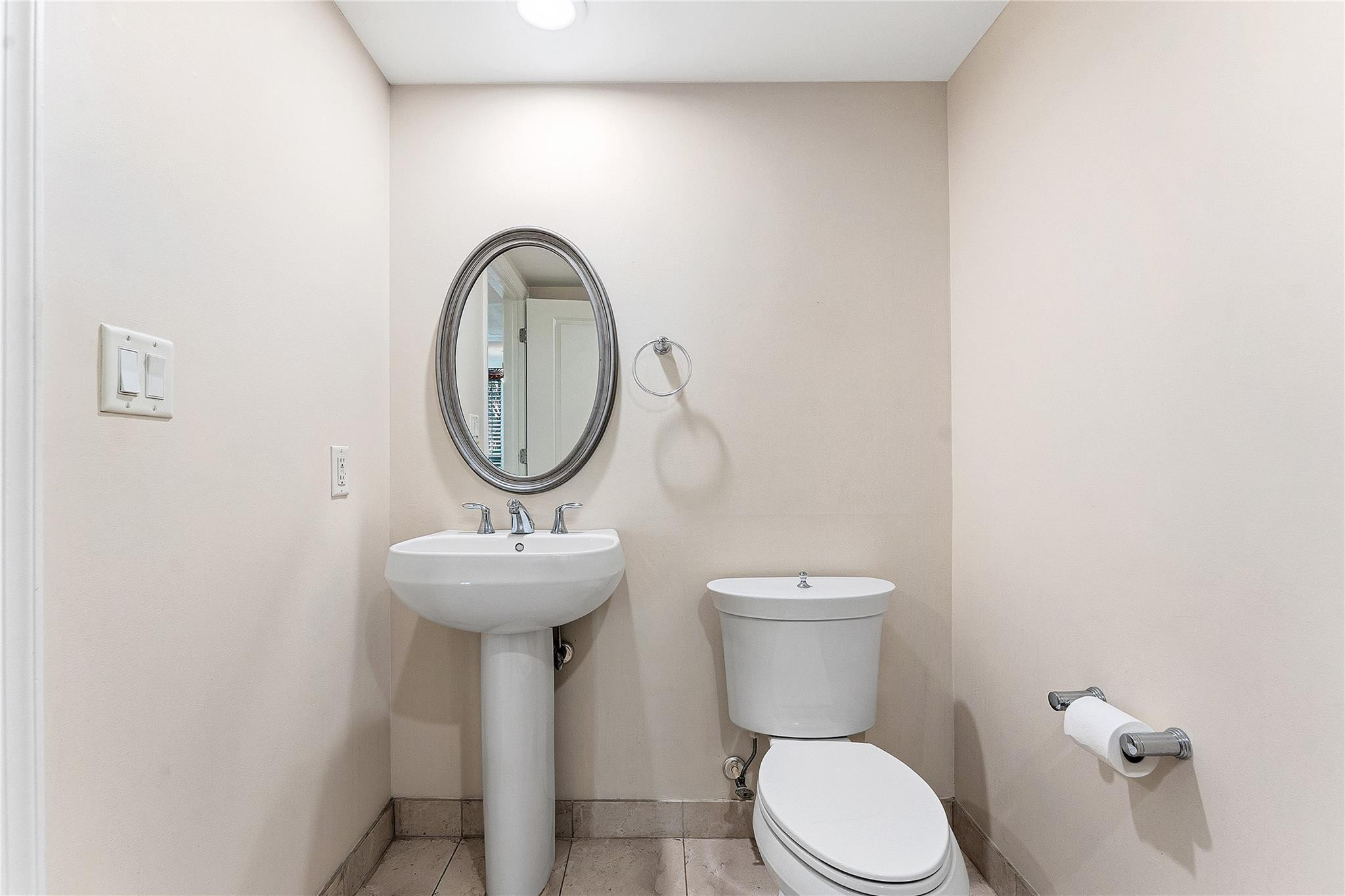 610 W Las Olas Blvd 517