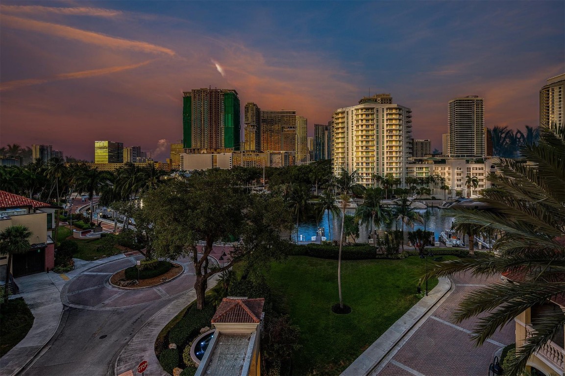 610 W Las Olas Blvd 517