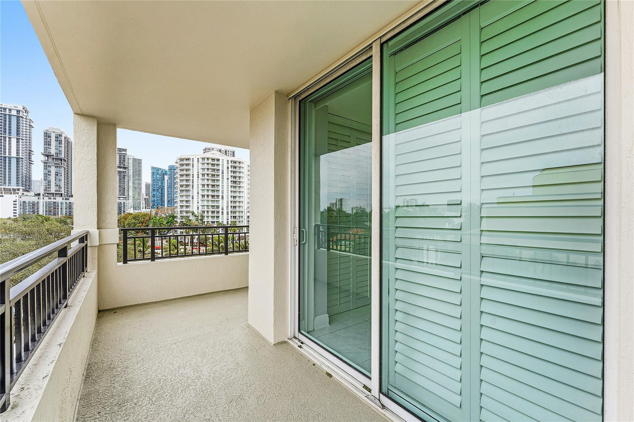 610 W Las Olas Blvd 517