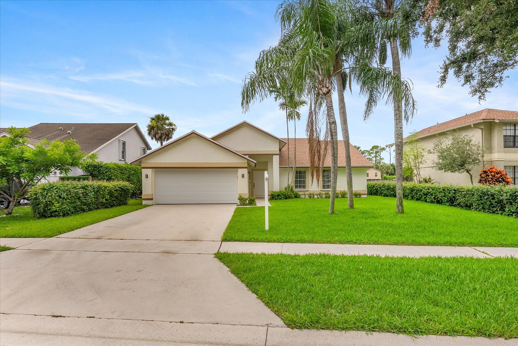 9888 Cross Pine Ct