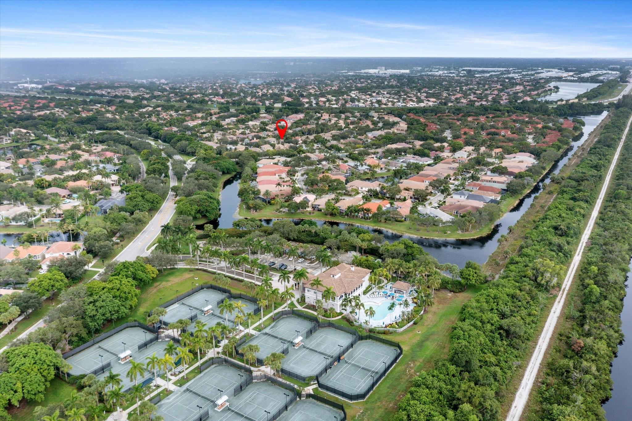 5867 NW 125th Ter