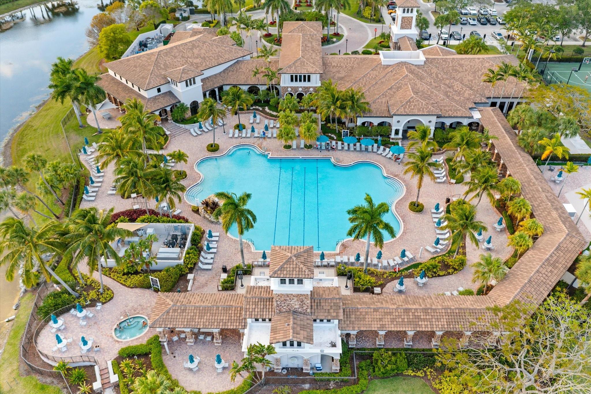 5867 NW 125th Ter