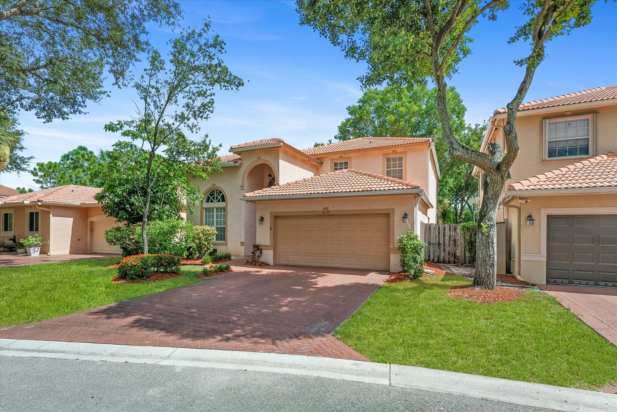 6249 NW 78th Mnr