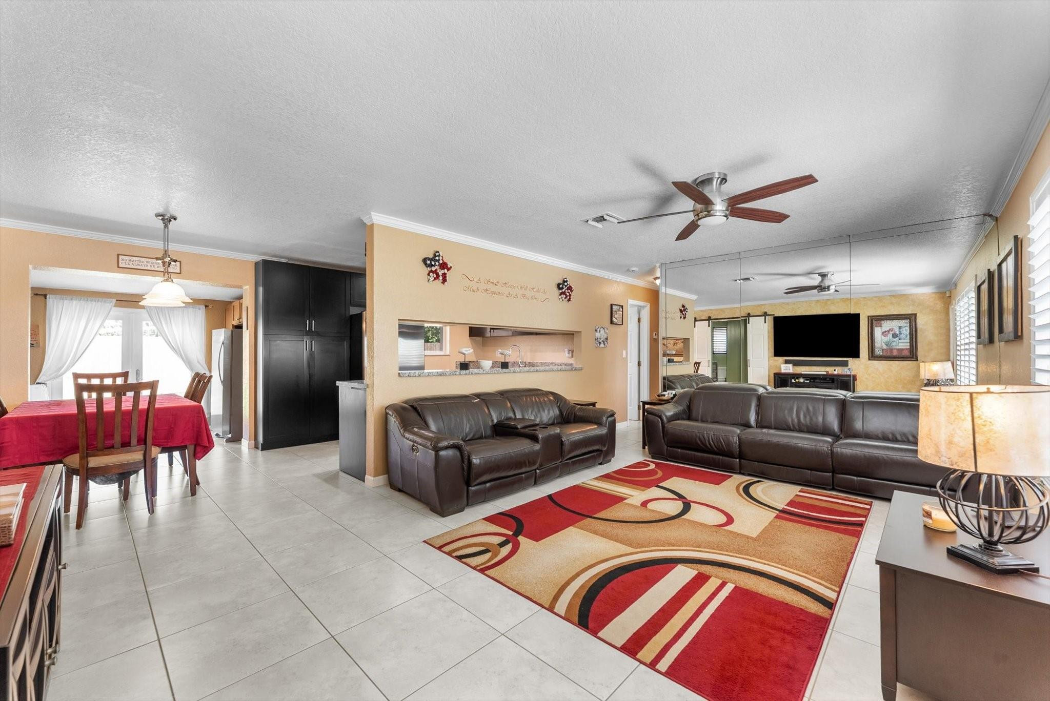 6251 NW 15th St