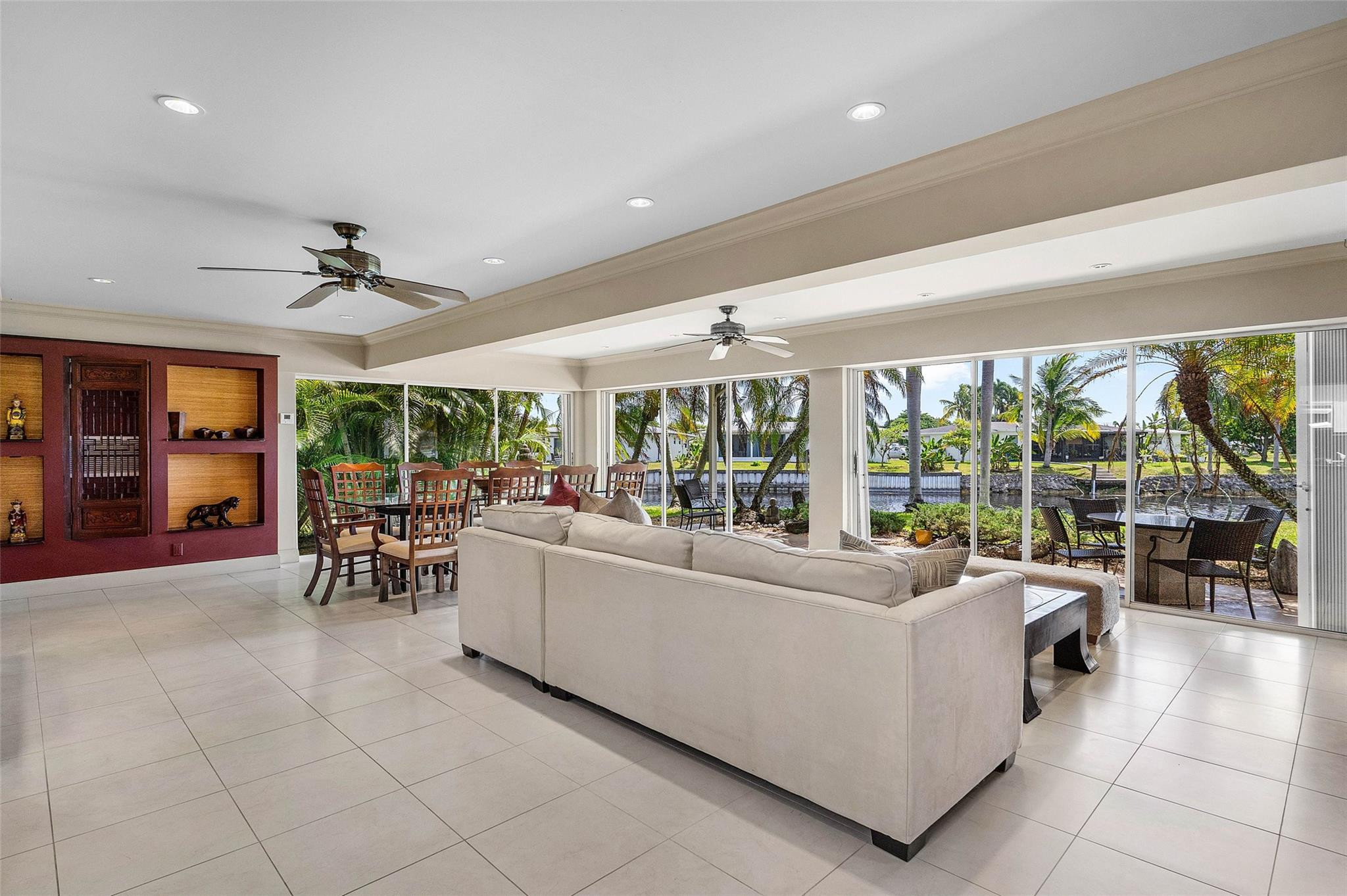 1635 NW 69th Ter