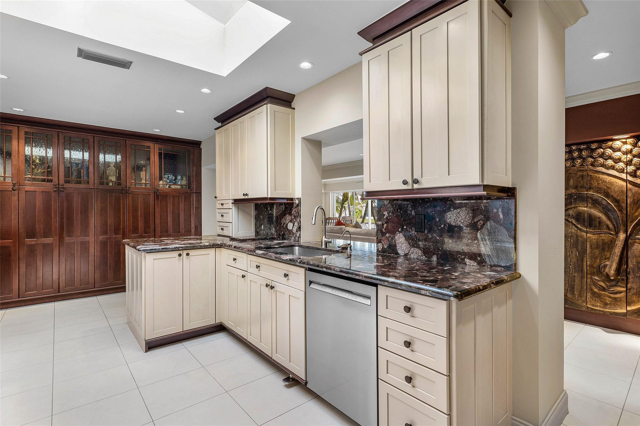 1635 NW 69th Ter
