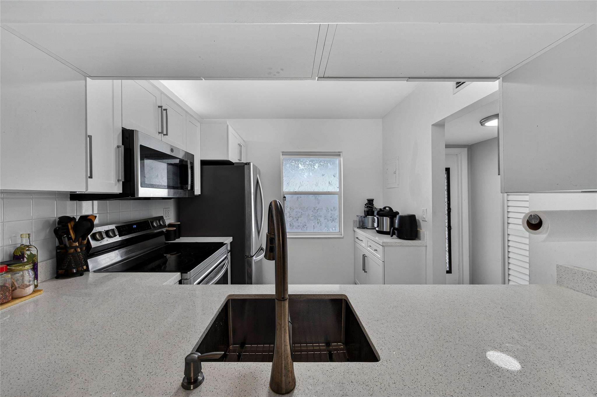 7610 NW 1st Street 201