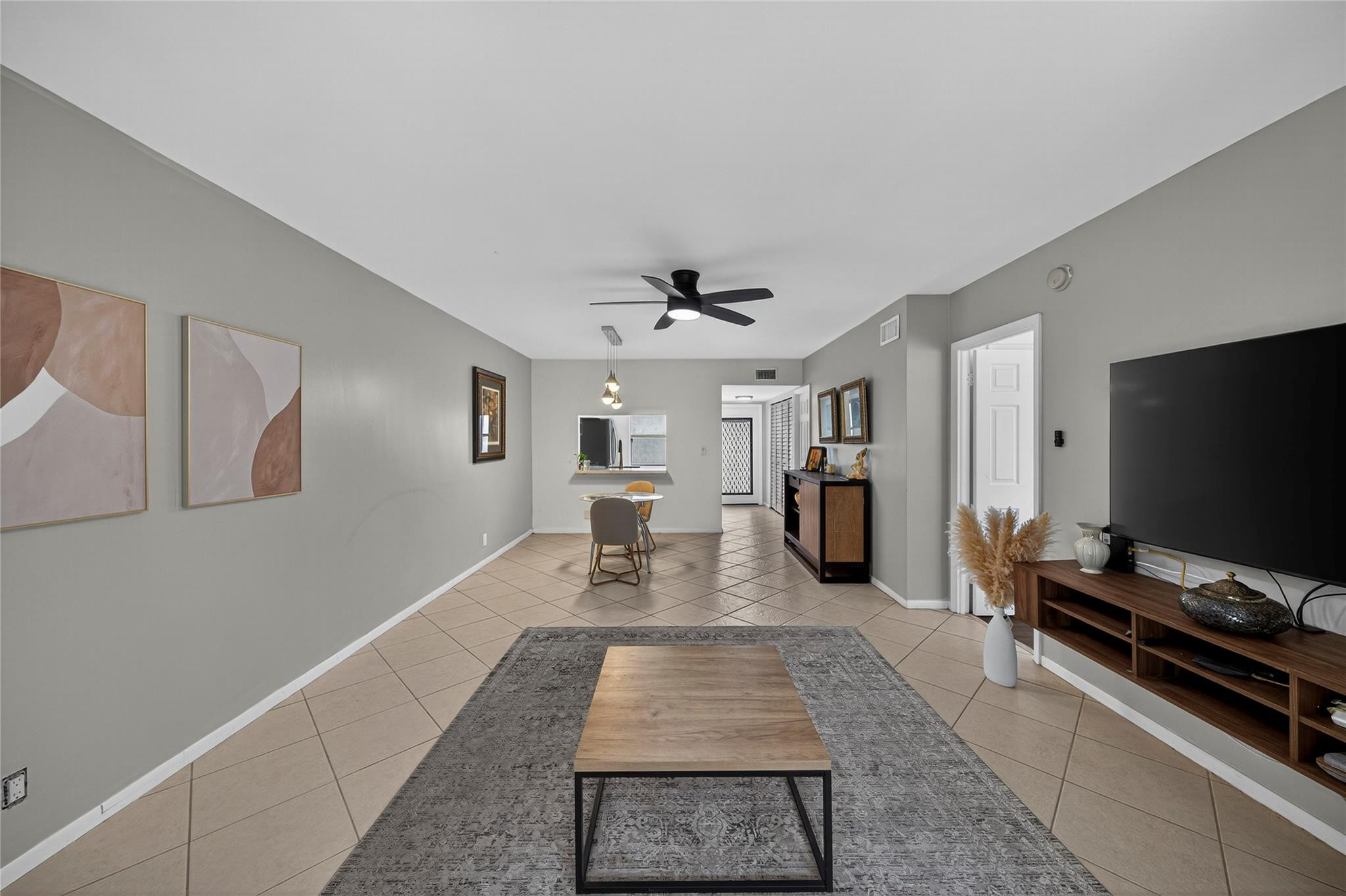 7610 NW 1st Street 201