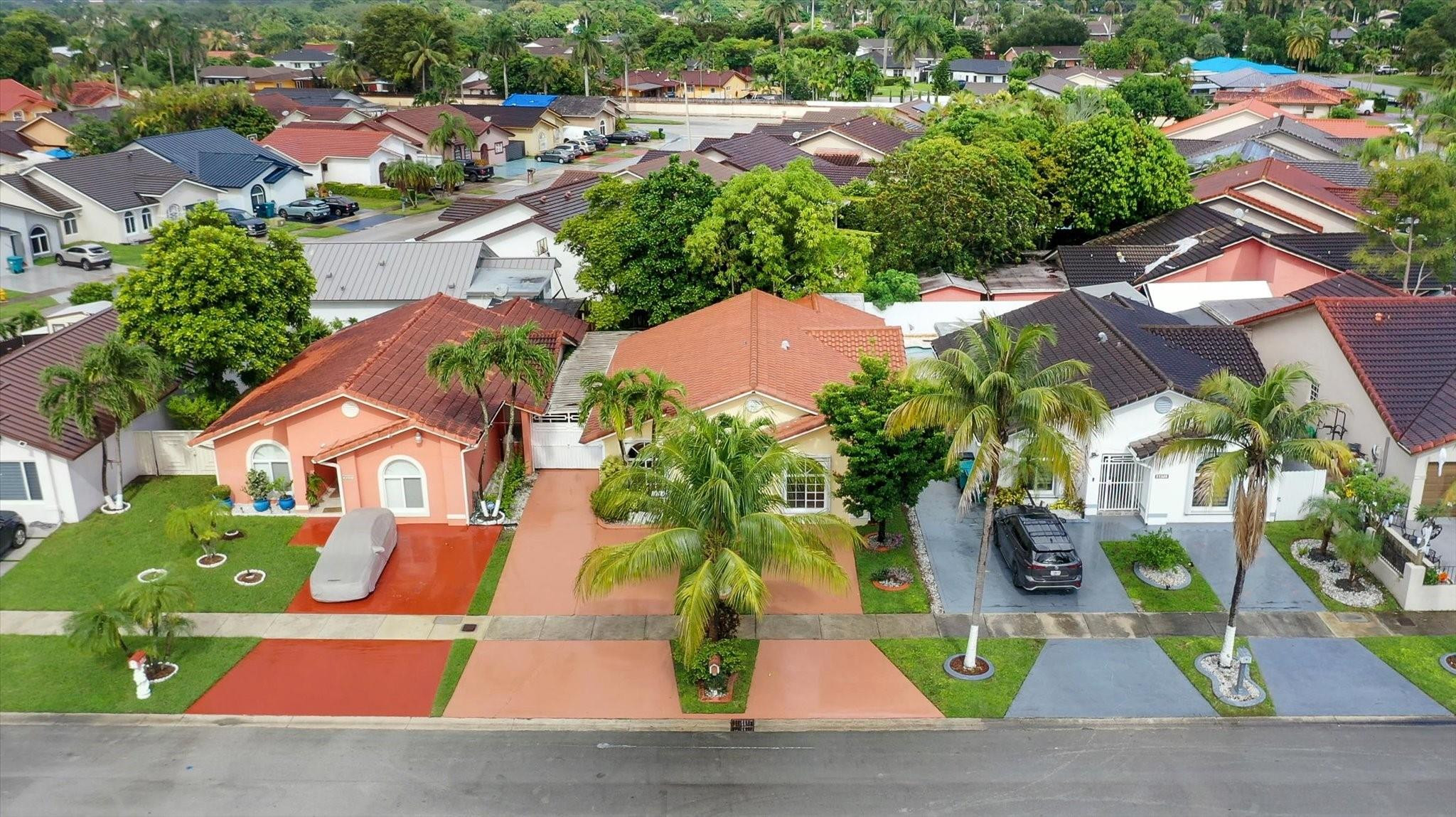 5051 SW 142 PL