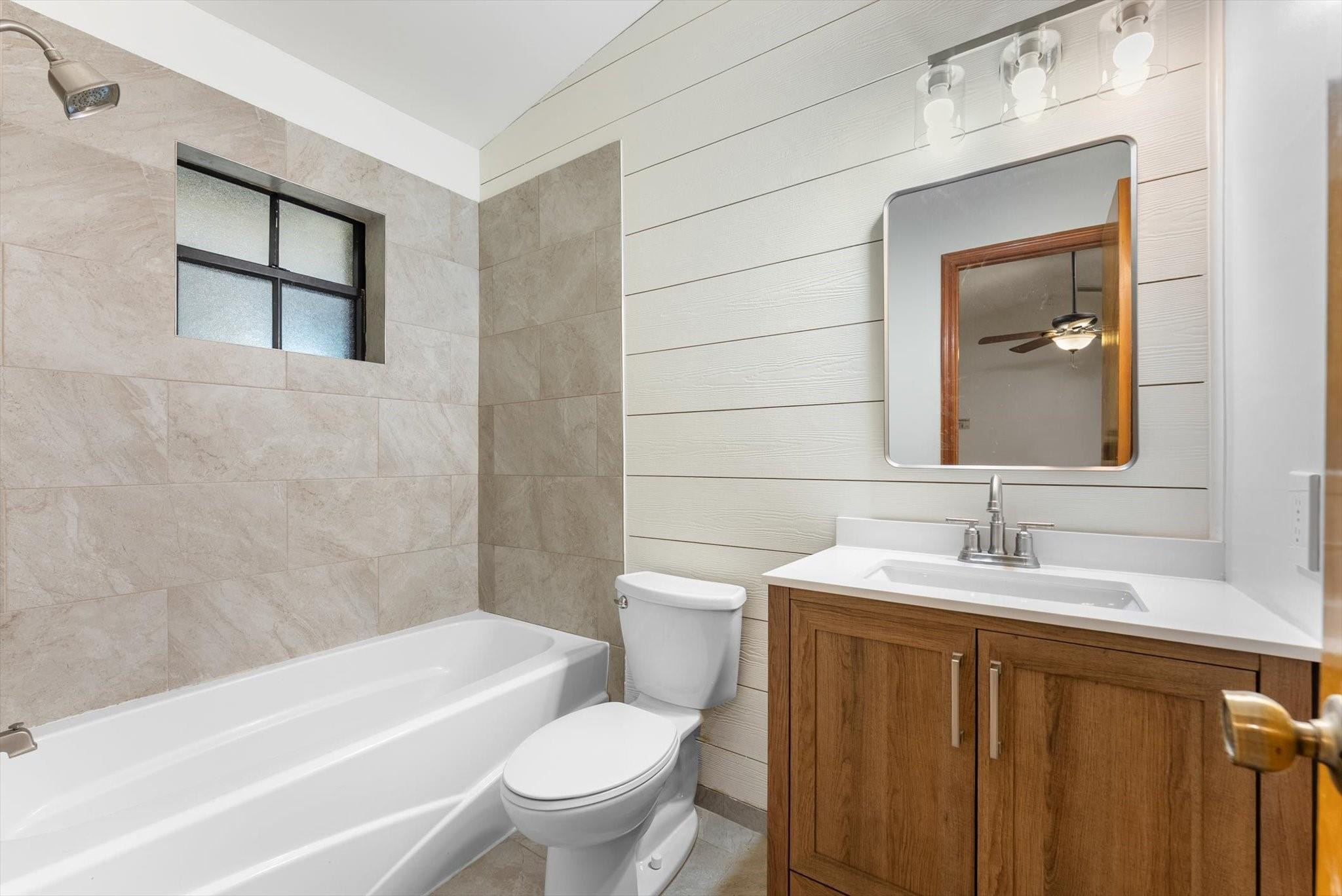 5051 SW 142 PL
