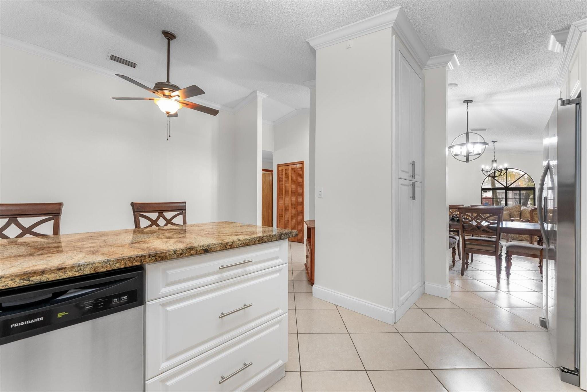 5051 SW 142 PL
