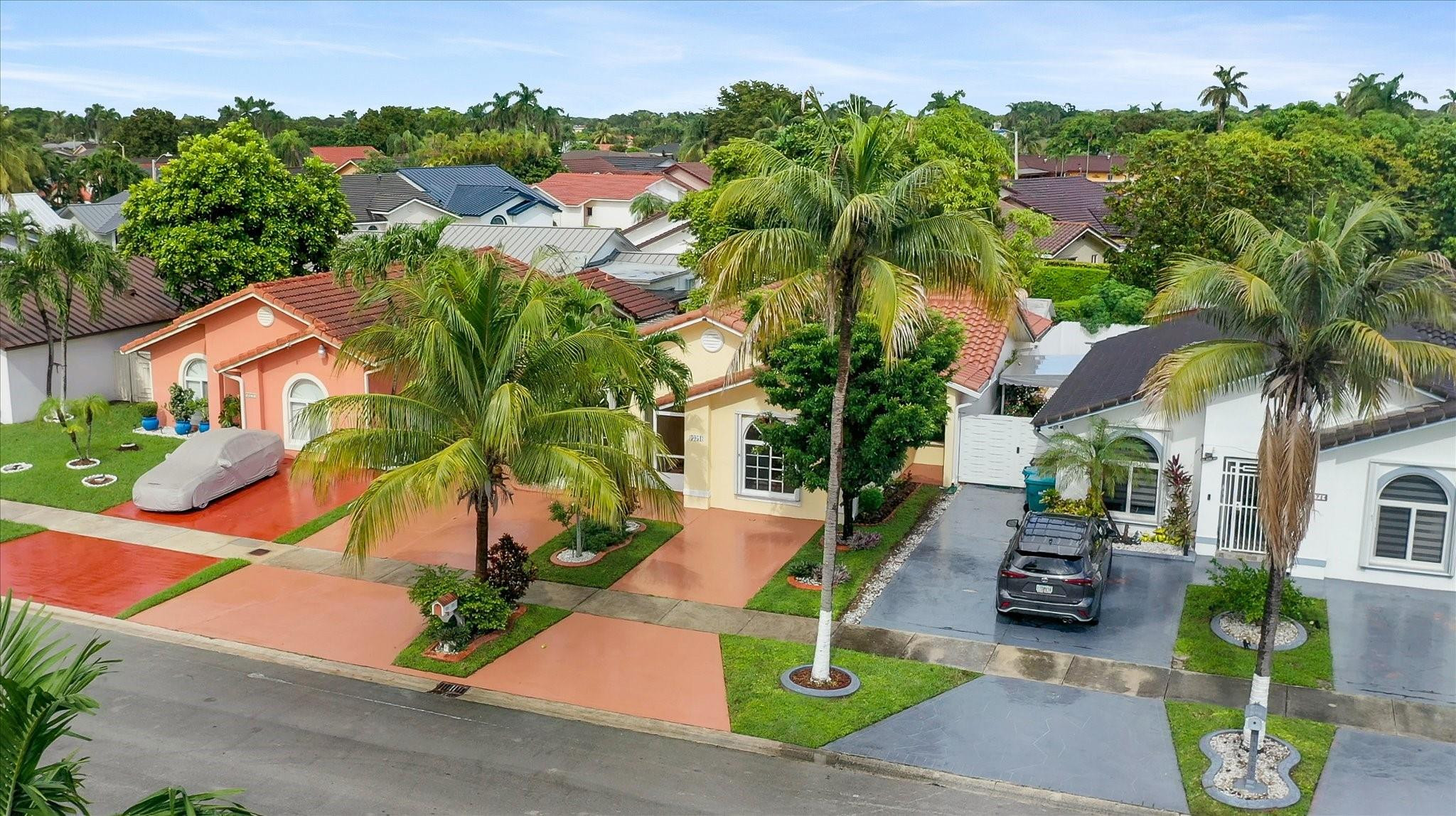 5051 SW 142 PL