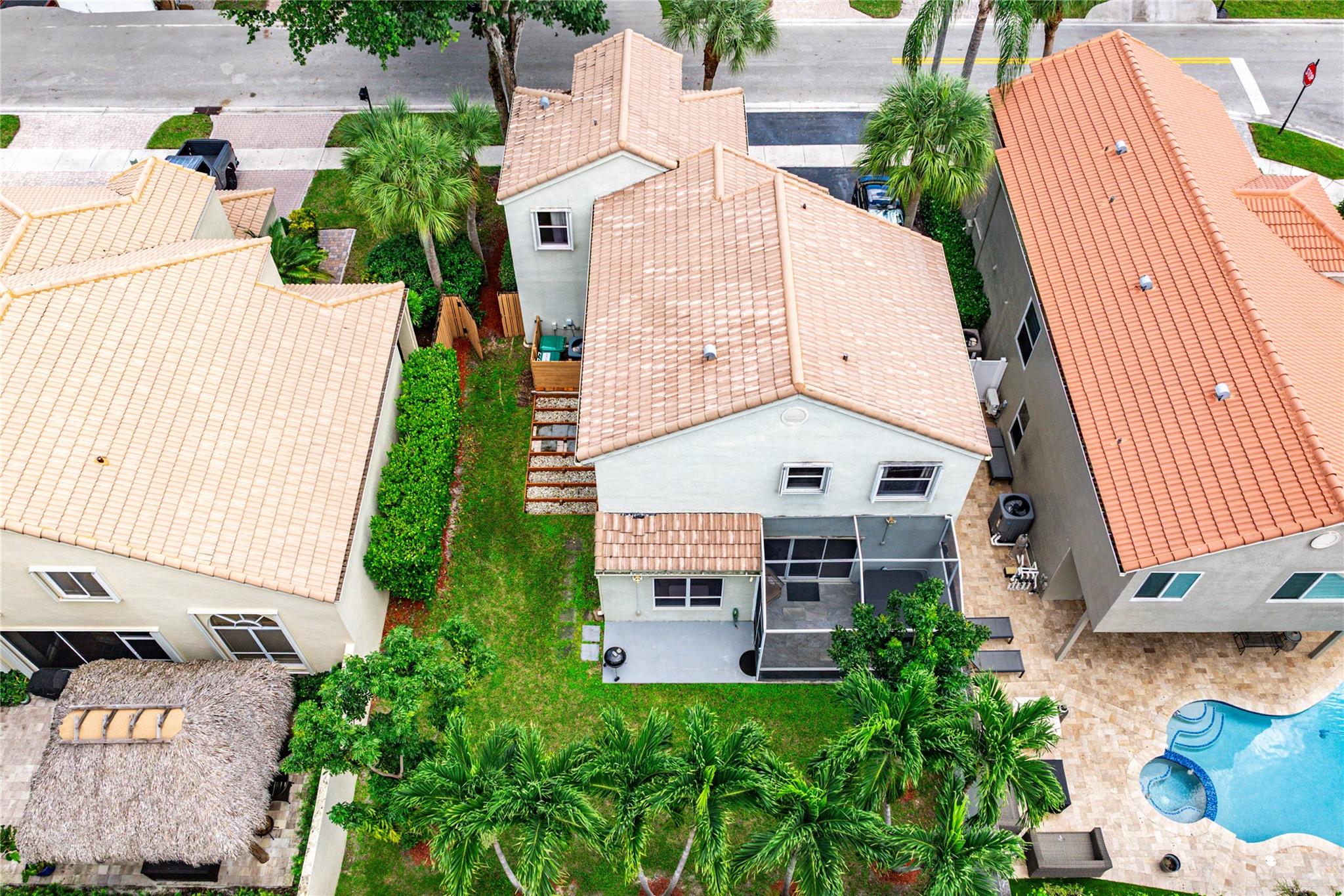 7665 NW 61st Ter