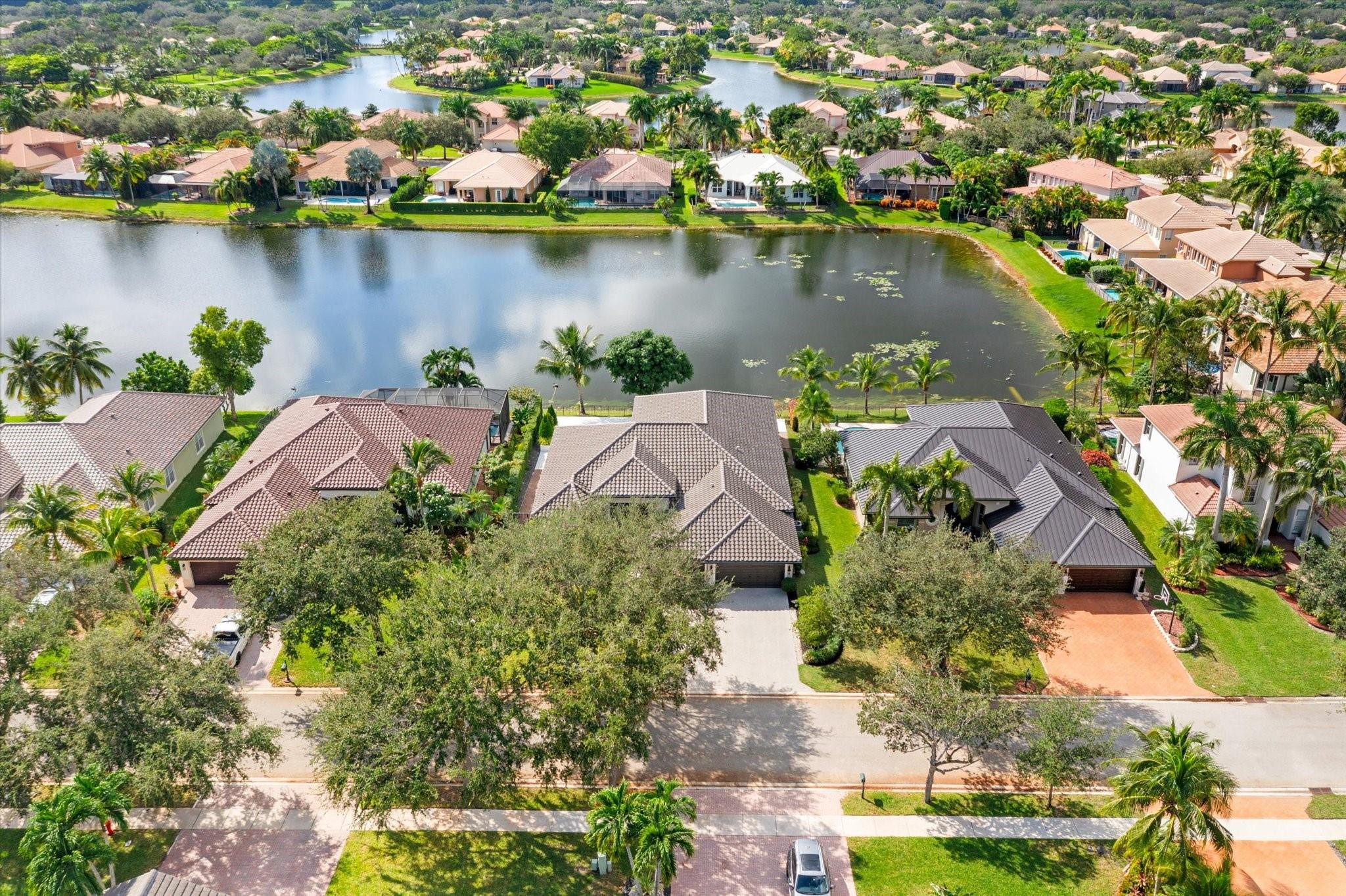 6895 NW 108th Ave