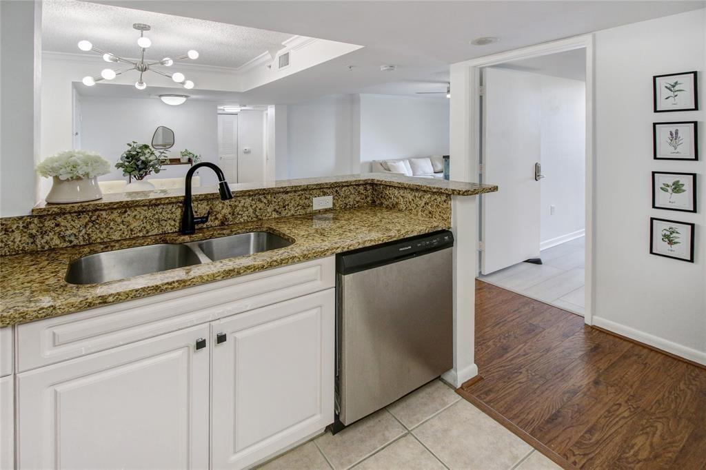 520 SE 5th Ave 2605