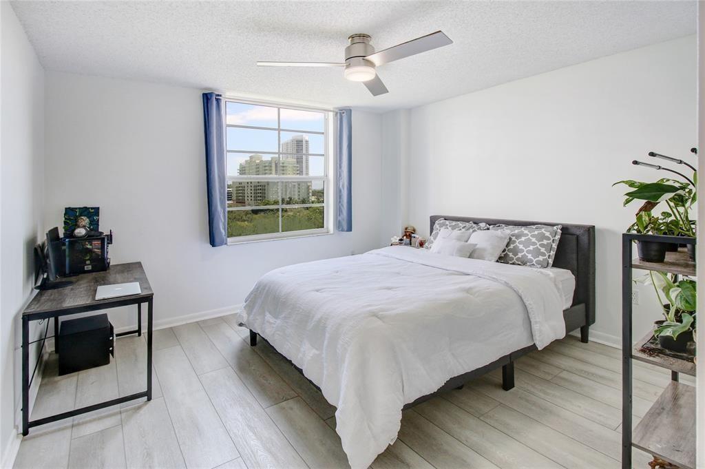 520 SE 5th Ave 2605