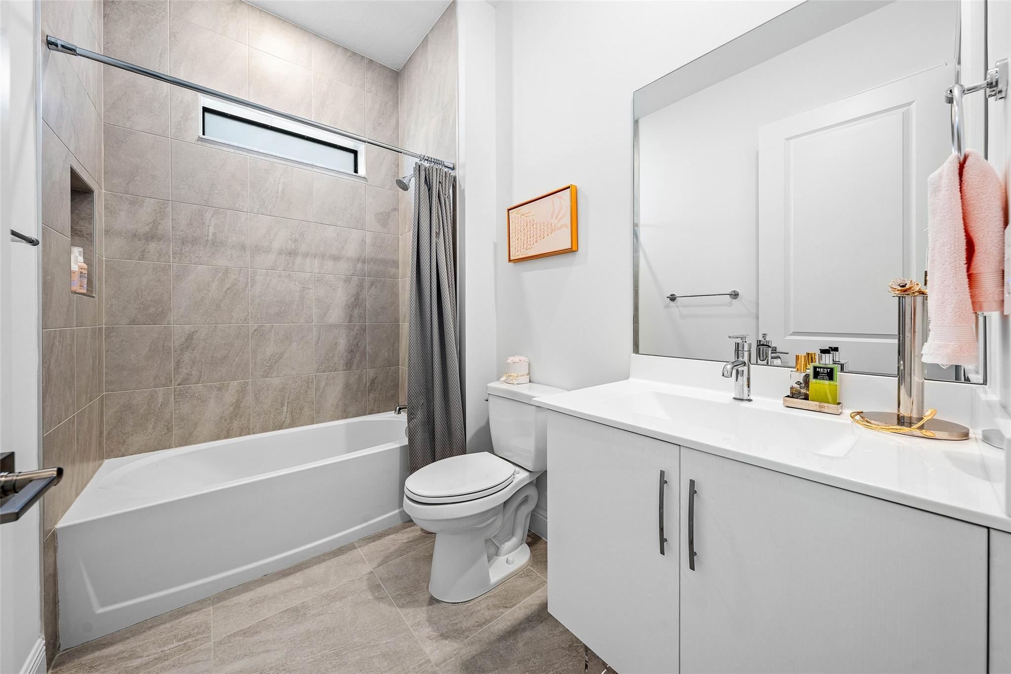 12295 N Baypoint Cir