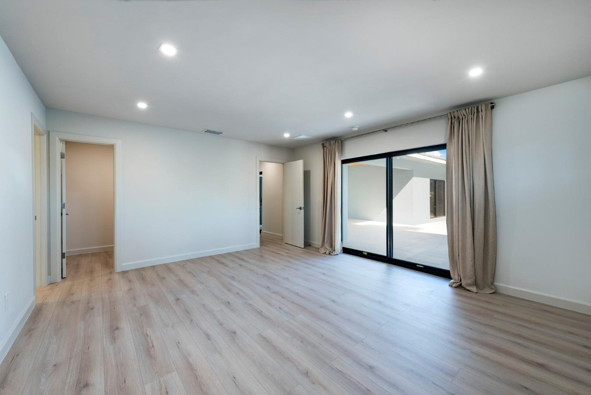 2440 NE 46th Street, Lighthouse Point