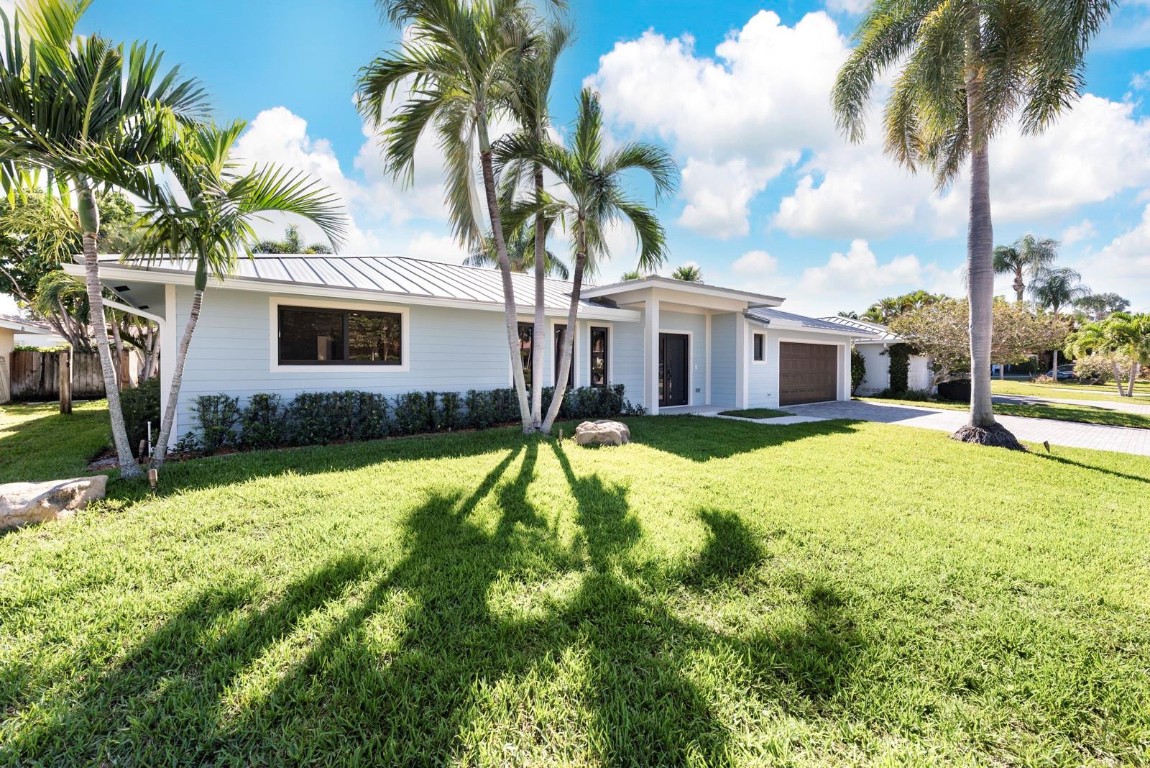 2440 NE 46th Street, Lighthouse Point