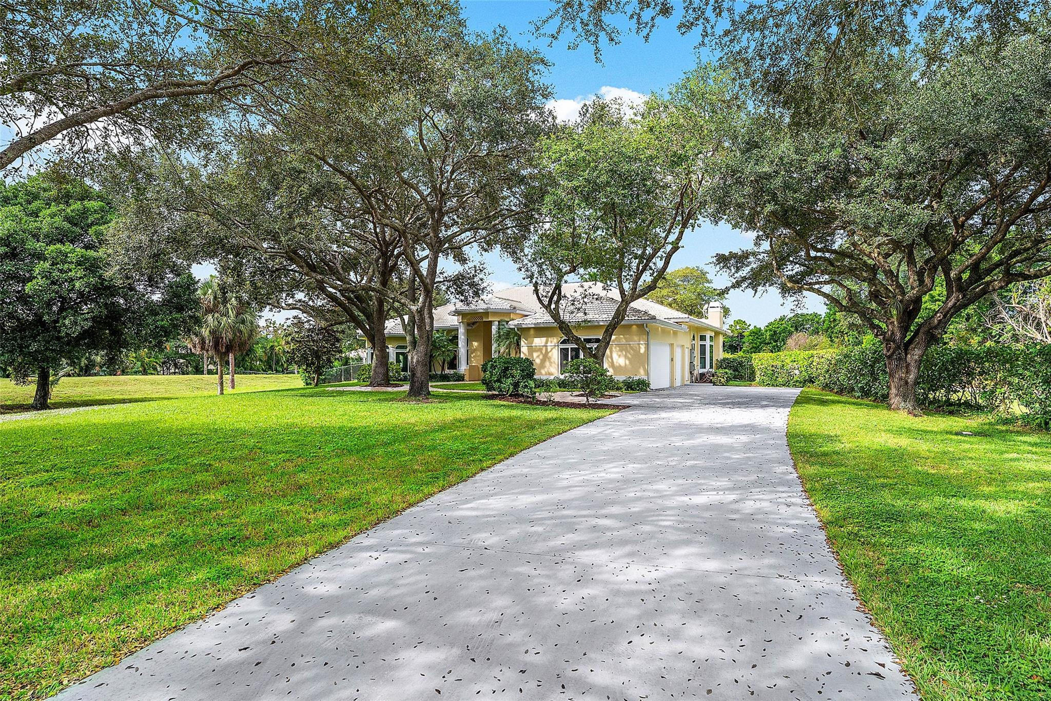 7273 NW 63rd Way