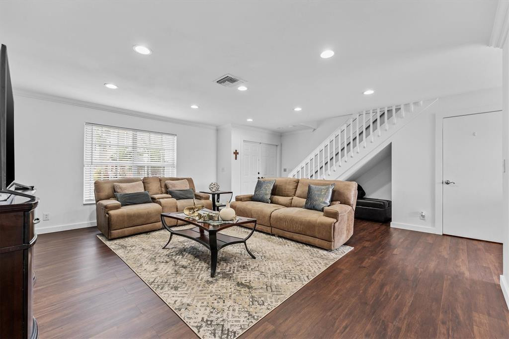 12256 NW 36th Pl