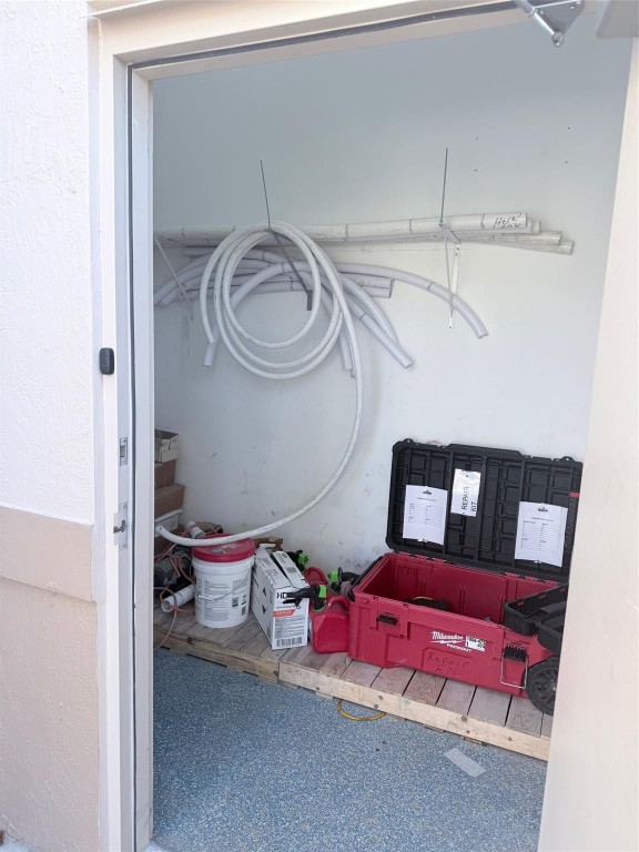 4851 W Hillsboro Blvd 5A