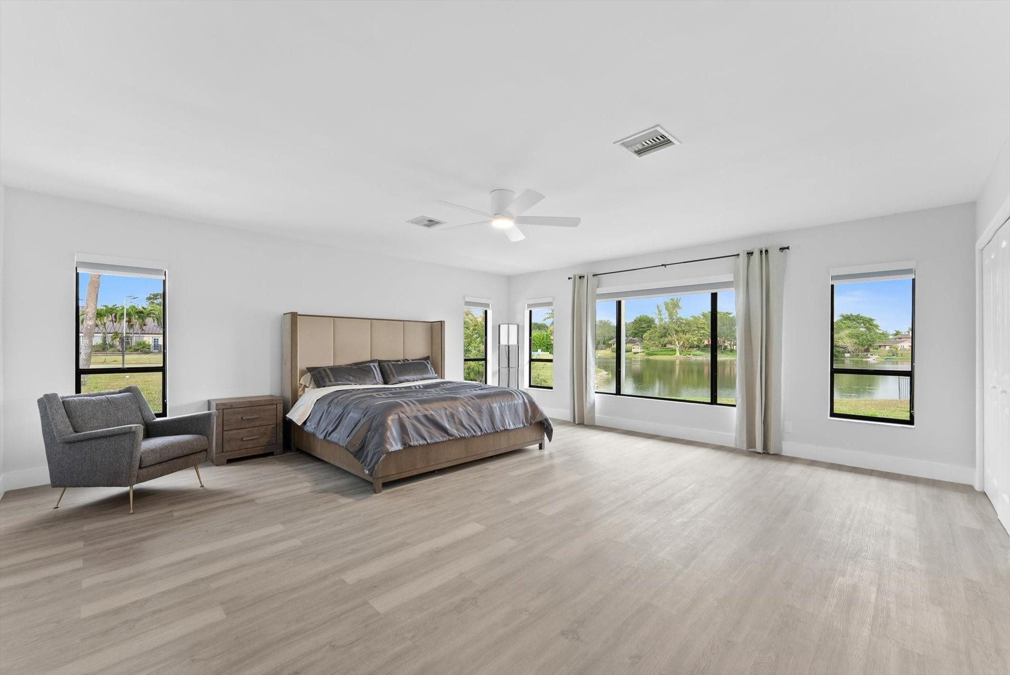 4120 NW 99th Avenue, Coral Springs