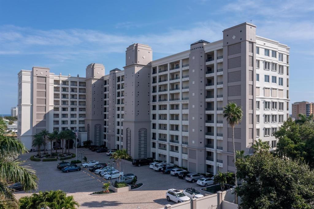 2880 NE 14th Street Causeway 1004