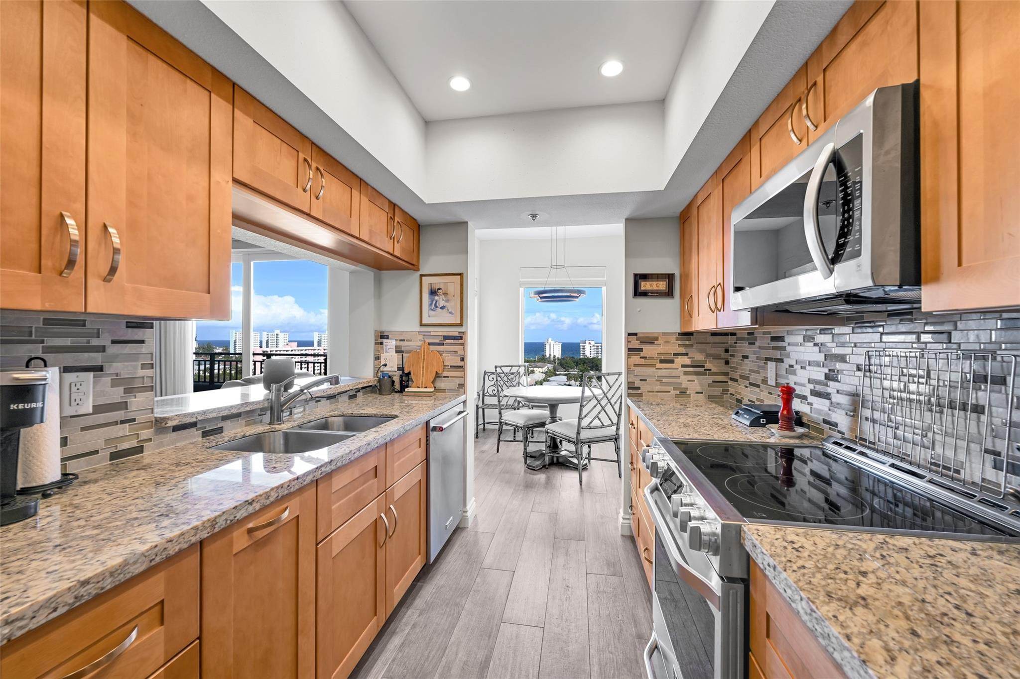 2880 NE 14th Street Causeway 1004